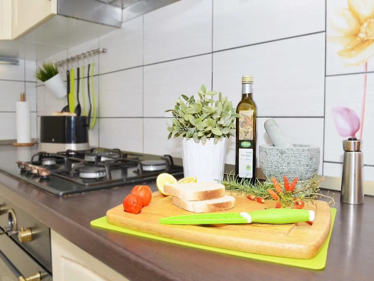 Apartment T&M Trogir 0*,