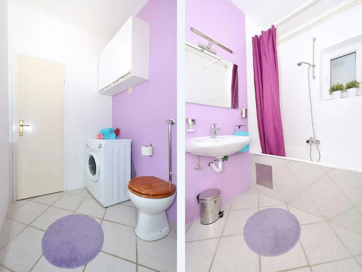 Apartment T&M Trogir 0*,