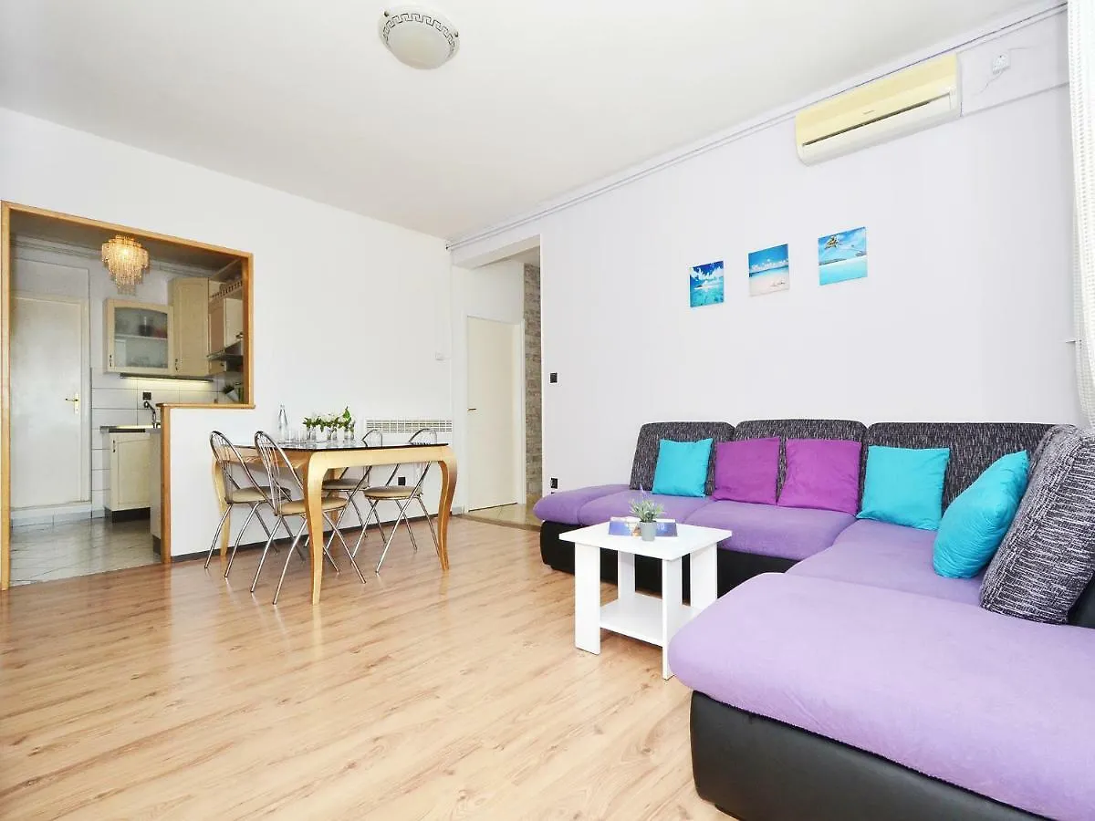 Apartment T&M Trogir 0*,