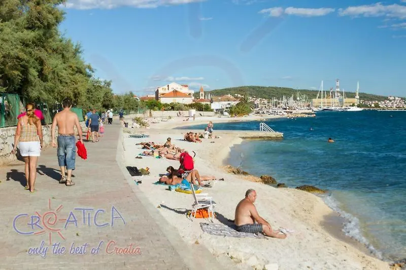 Apartment T&M Trogir 0*,