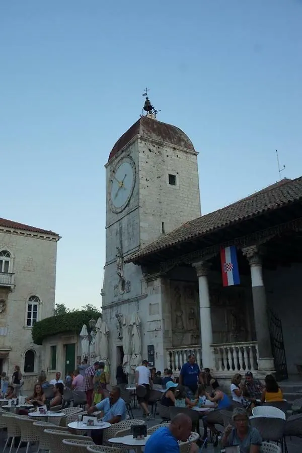 Apartment T&M Trogir 0*,